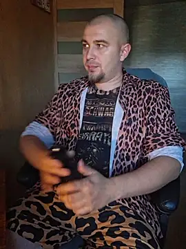 Foxyshaved online show from September 24, 5:22 am