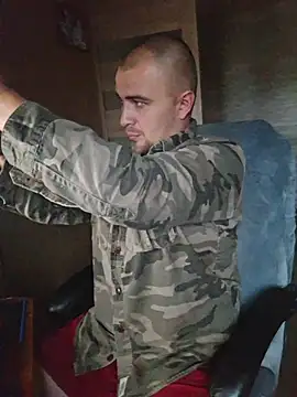 Foxyshaved online show from September 27, 4:39 am