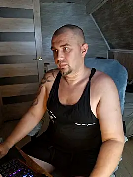 Foxyshaved online show from June 3, 3:50 pm