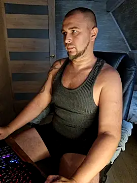Foxyshaved online show from July 20, 10:39 am