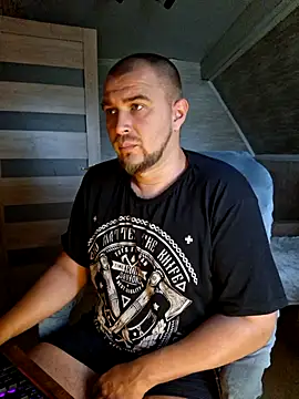 Foxyshaved online show from July 26, 4:20 am