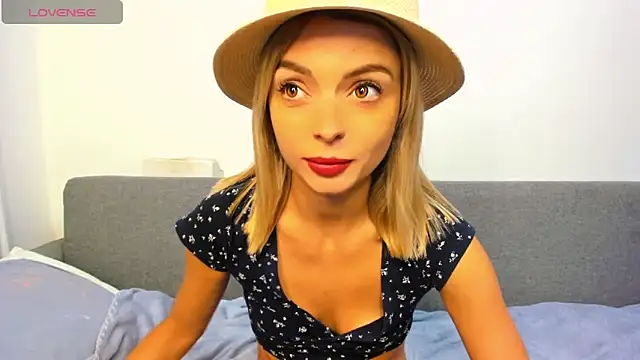  ellen meow  online show from October 8, 9:34 pm