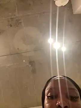 slimcateee online show from December 22, 6:27 pm