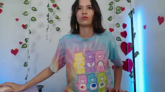 reaLISStic online show from February 18, 9:53 pm