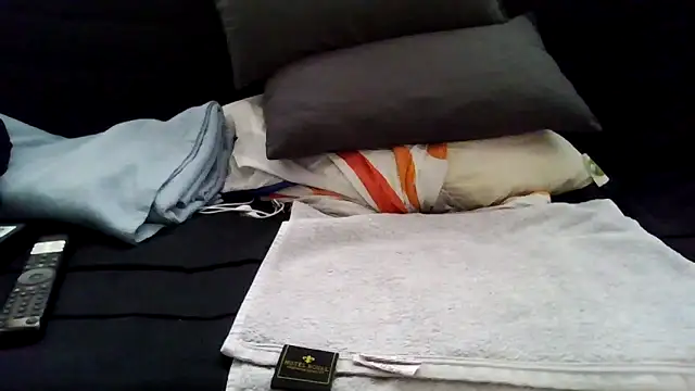 petite-Alondra online show from March 14, 1:49 pm