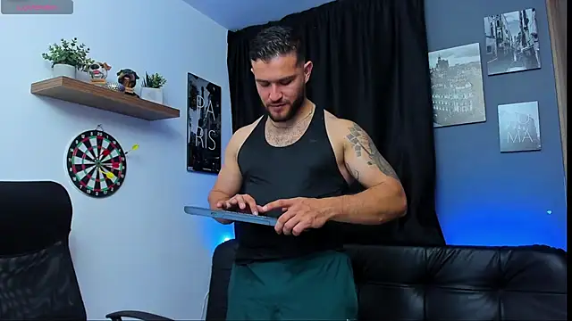 Snapshot of AndrewDiaz chatting on January 16, 3:45 am AndrewDiaz online show from January 16, 3:45 am