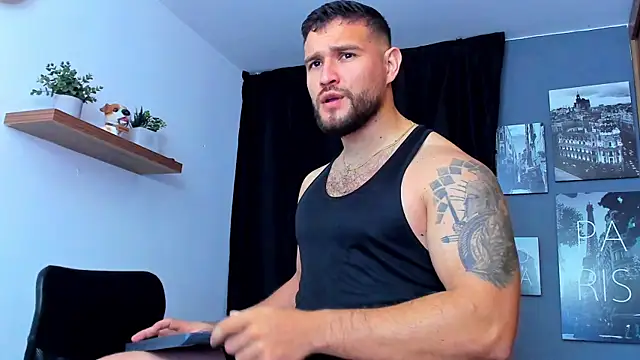 Snapshot of AndrewDiaz chatting on November 7, 5:07 am AndrewDiaz online show from November 7, 5:07 am