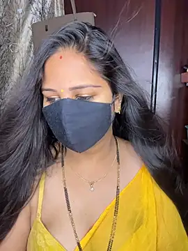 Snapshot of kannadatelugugirl chatting on June 2, 12:45 am kannadatelugugirl online show from June 2, 12:45 am