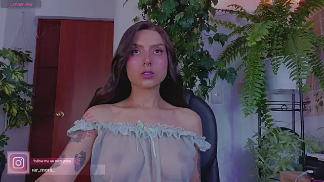 Yeriawaddell  online show from March 13, 12:06 am