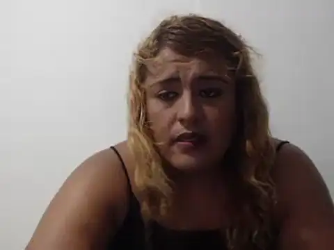 KIARAMARSHALLWELLZ online show from December 17, 10:43 pm