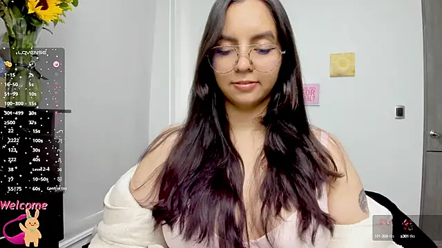 Valery7rose  online show from September 16, 9:05 pm