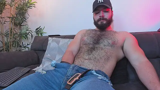 SebastianVilla  online show from June 7, 12:15 am