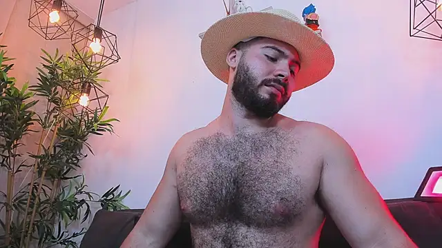 SebastianVilla  online show from June 14, 8:00 pm