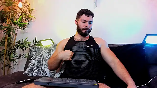 SebastianVilla  online show from July 1, 11:15 pm