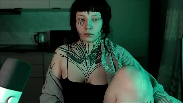 tradishka online show from February 1, 1:55 am