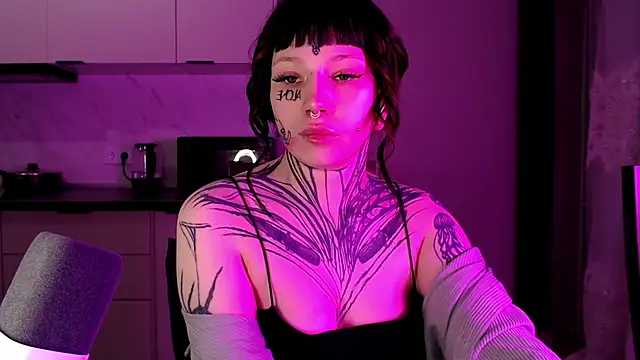 tradishka online show from February 6, 3:06 am