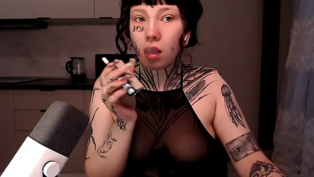 tradishka online show from February 13, 5:37 am