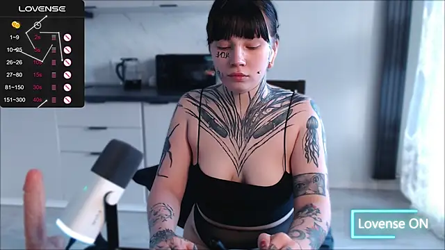 tradishka online show from February 28, 1:47 pm