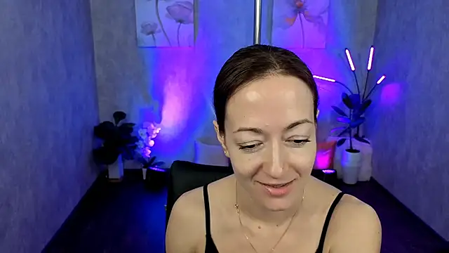 Snapshot of kimberlyray777 chatting on February 18, 1:55 pm kimberlyray777 online show from February 18, 1:55 pm