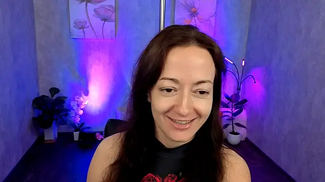 Snapshot of kimberlyray777 chatting on March 2, 1:49 pm kimberlyray777 online show from March 2, 1:49 pm