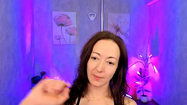 Snapshot of kimberlyray777 chatting on March 22, 7:42 pm kimberlyray777 online show from March 22, 7:42 pm