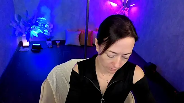 kimberlyray777 online show from July 11, 7:11 am