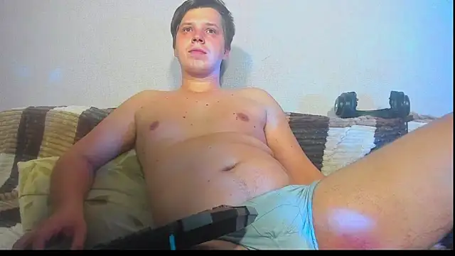 Snapshot of Evan_Boomer chatting on October 1, 3:18 pm Evan Boomer online show from October 1, 3:18 pm