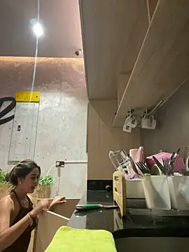 Emilia Bakerr online show from January 29, 6:39 pm