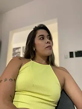 Emilia Bakerr online show from February 10, 6:35 pm