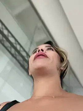 Emilia Bakerr online show from February 19, 9:03 pm