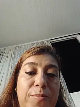 Snapshot of MrsFoucher chatting on May 14, 3:24 am MrsFoucher online show from May 14, 3:24 am