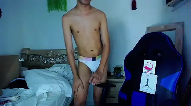 huge armound online show from January 31, 4:38 pm