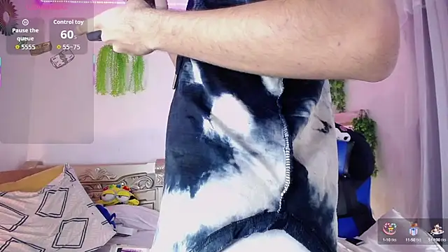 huge armound online show from October 15, 12:11 am