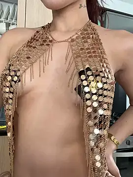 AllieEvans online show from March 2, 7:45 pm