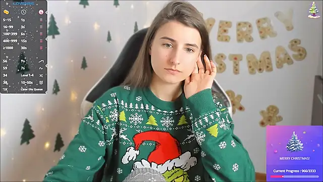 Snapshot of PumpkinCutiePie chatting on December 20, 9:17 pm PumpkinCutiePie online show from December 20, 9:17 pm