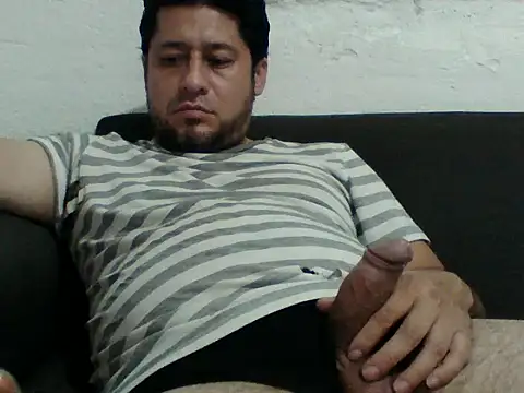 Snapshot of simpatico1000 chatting on November 19, 4:12 am simpatico1000 online show from November 19, 4:12 am