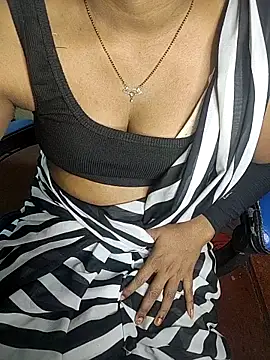 Snapshot of Telugu_ammayi_pooja chatting on December 3, 8:23 am Telugu ammayi pooja online show from December 3, 8:23 am