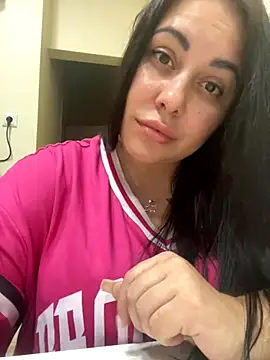 DaisyStreet online show from October 24, 8:55 am