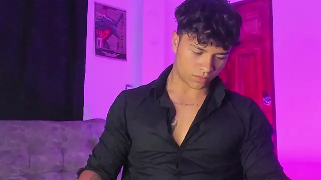 Dominic Biker   online show from March 15, 3:56 am