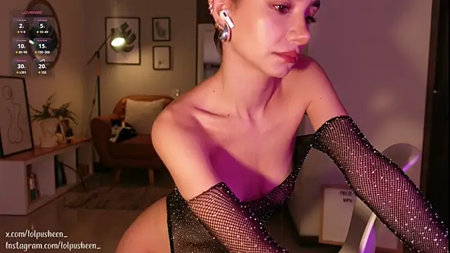 JulietteDee online show from March 7, 10:43 pm