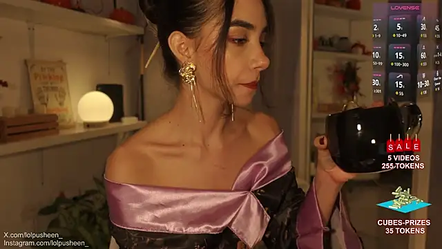 JulietteDee online show from October 15, 10:43 pm