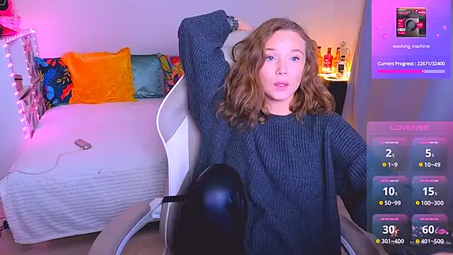 Snapshot of Karen_morris chatting on December 15, 12:28 pm Karen morris online show from December 15, 12:28 pm