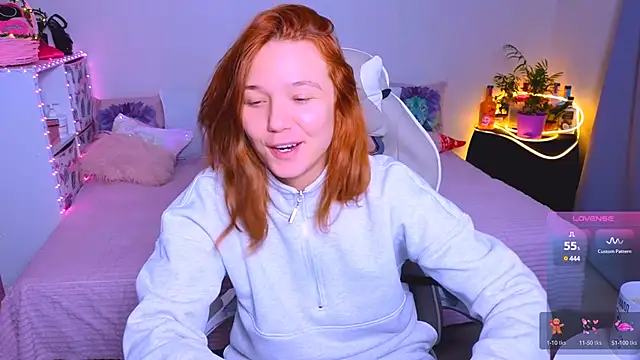 Snapshot of Karen_morris chatting on February 13, 4:00 am Karen morris online show from February 13, 4:00 am