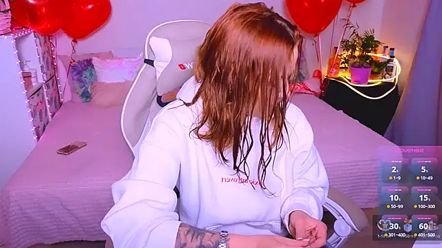 Snapshot of Karen_morris chatting on February 20, 11:53 am Karen morris online show from February 20, 11:53 am