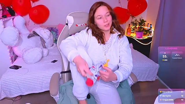 Snapshot of Karen_morris chatting on March 9, 10:30 am Karen morris online show from March 9, 10:30 am