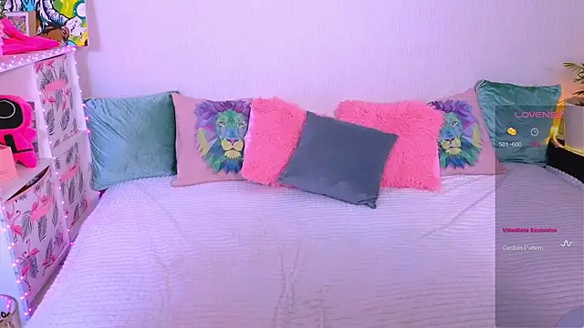 Snapshot of Karen_morris chatting on October 8, 5:54 pm Karen morris online show from October 8, 5:54 pm