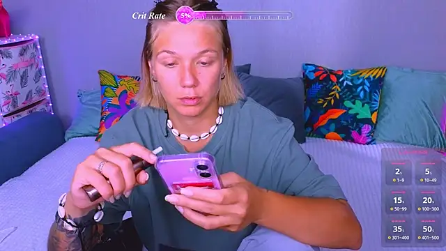 Snapshot of Karen_morris chatting on August 6, 9:11 am Karen morris online show from August 6, 9:11 am