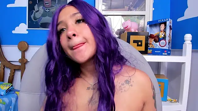 miss danika online show from March 8, 2:08 pm