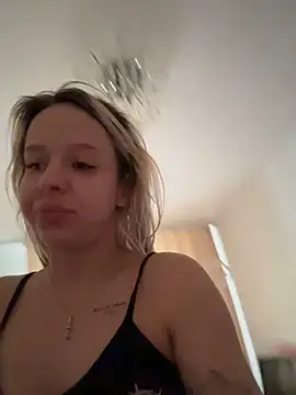 LikaCat online show from January 9, 4:15 am