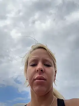LikaCat online show from July 28, 3:57 am